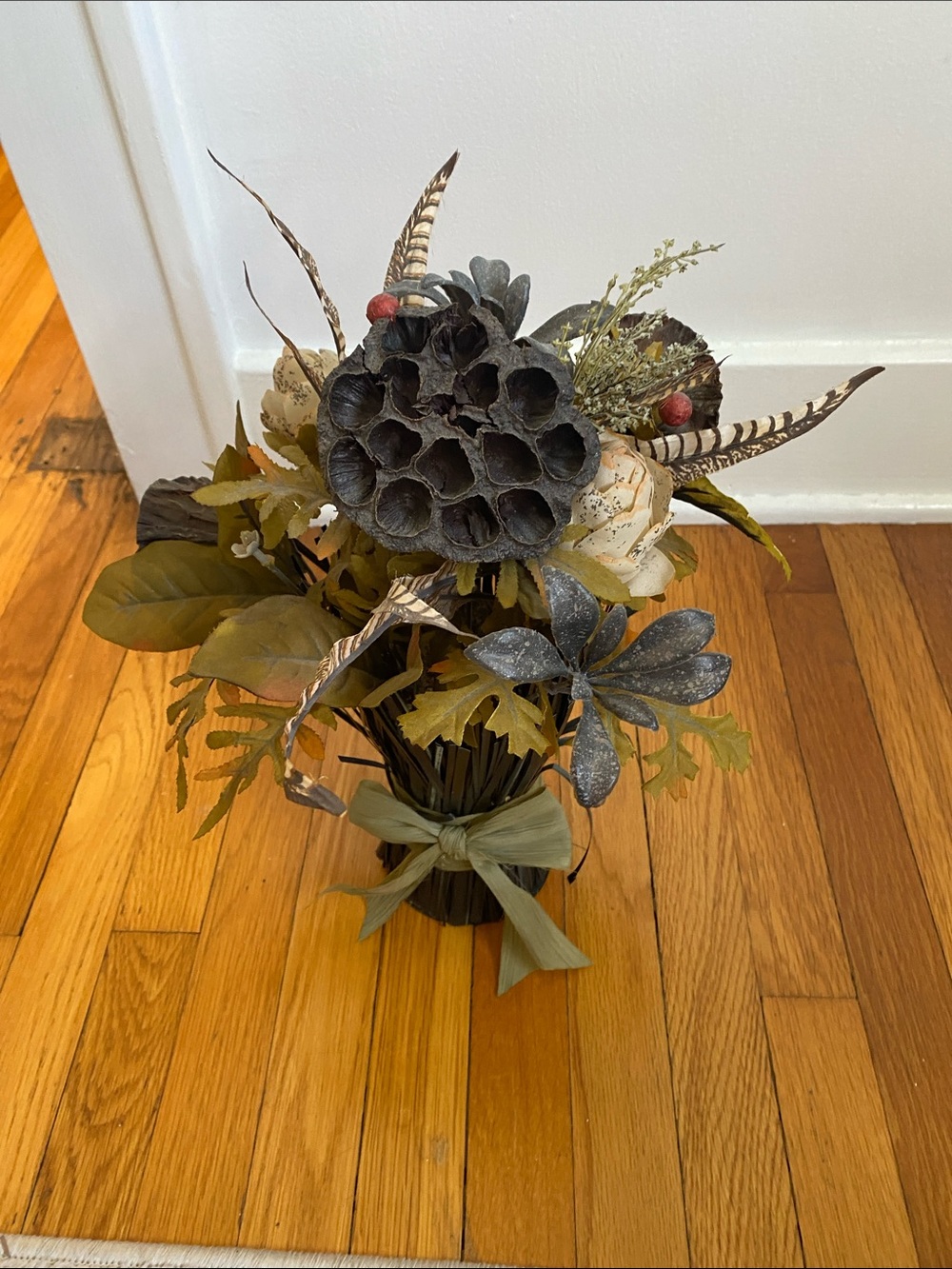 Neutral Botanical Accent Bouquet by